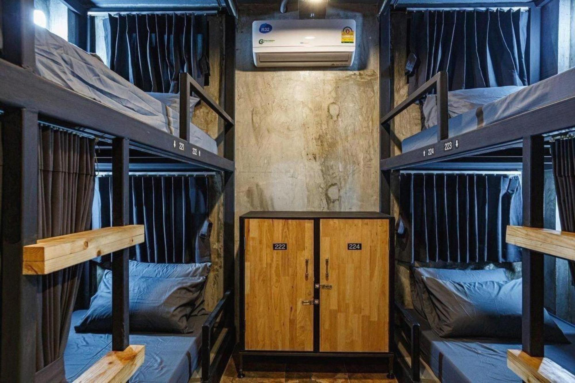 RedDoorz Episode 11 Hostel Sukhumvit Bangkok Buitenkant foto