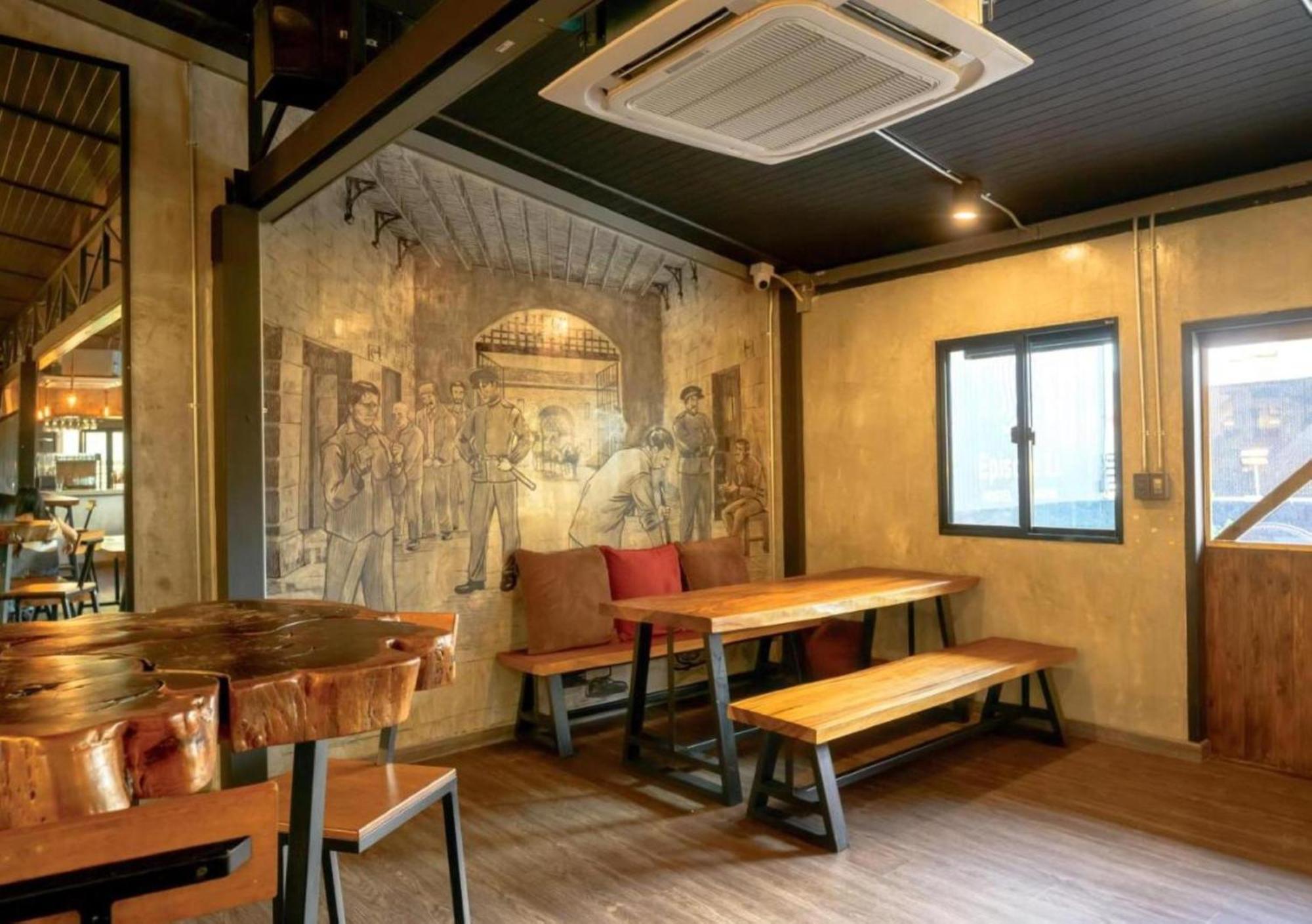 RedDoorz Episode 11 Hostel Sukhumvit Bangkok Buitenkant foto